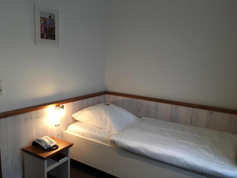 Hotel Landhaus Wesermarsch image