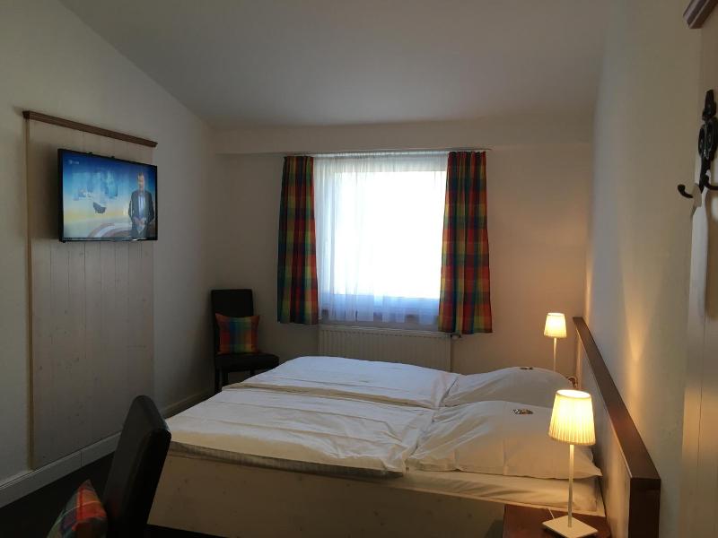 Hotel Landhaus Wesermarsch image