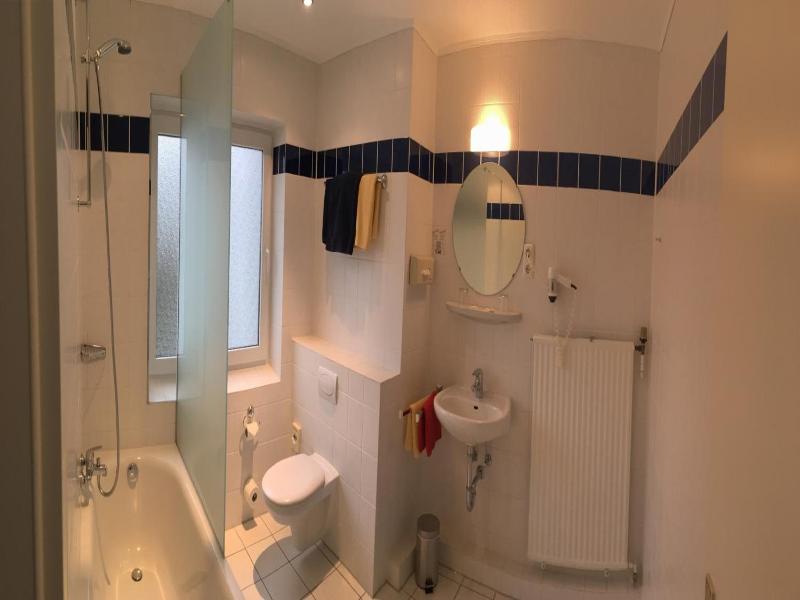 Hotel Landhaus Wesermarsch image