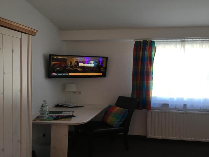 Hotel Landhaus Wesermarsch image