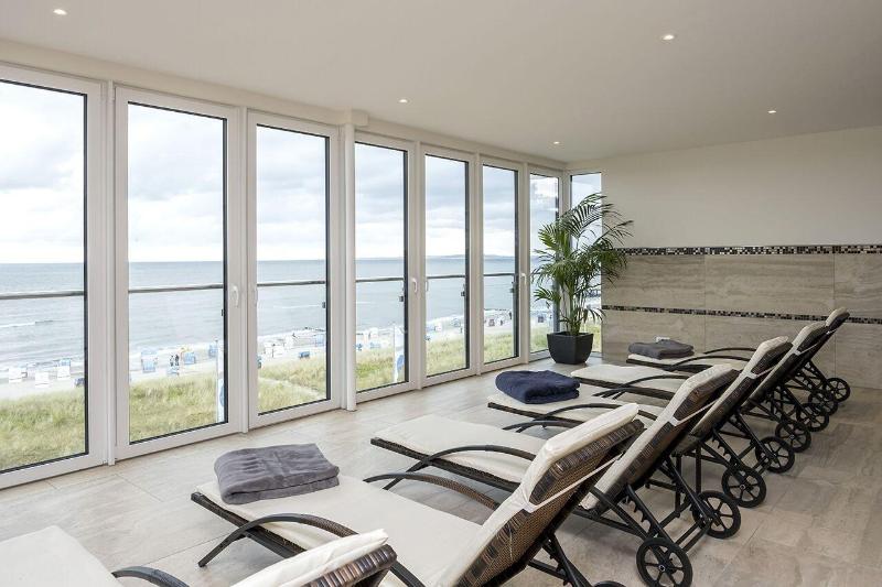 Hotel Haus Am Meer image