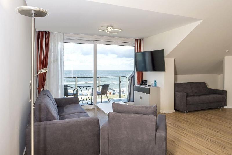 Hotel Haus Am Meer image