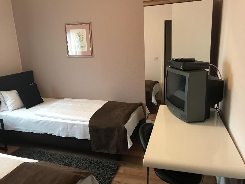 Waldhotel Peter Aufm Berge image