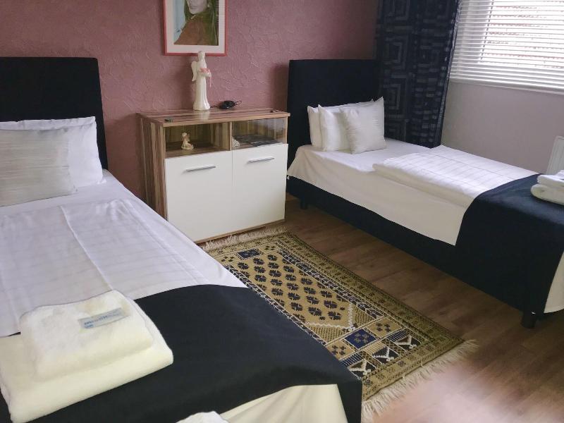 Waldhotel Peter Aufm Berge image