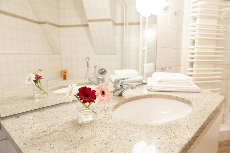 Hotel Im Haus Zur Hanse image