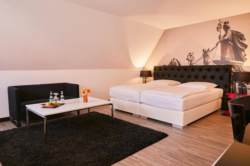 Hotel Im Haus Zur Hanse image