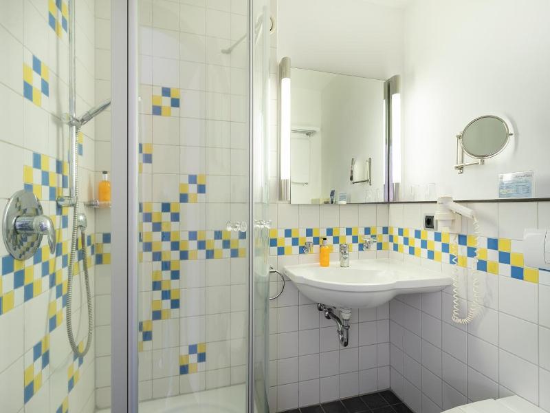 Sporthotel Grünberg image