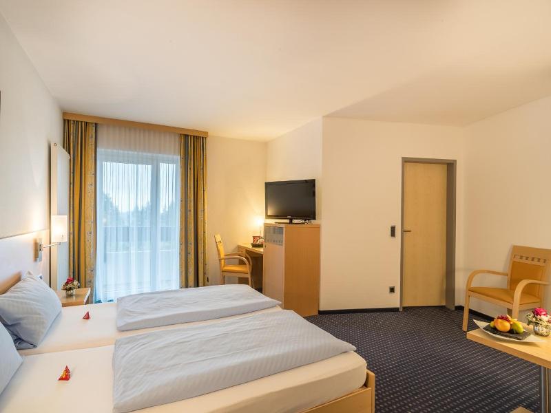 Sporthotel Grünberg image
