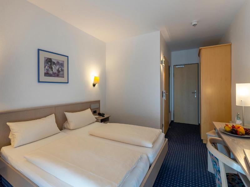 Sporthotel Grünberg image