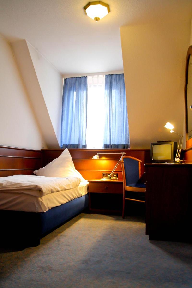 Hotel Garni Italia image
