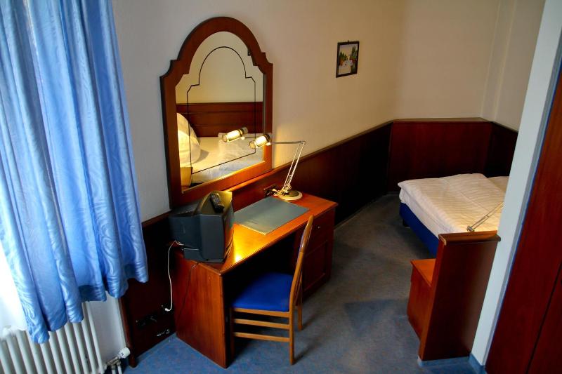 Hotel Garni Italia image