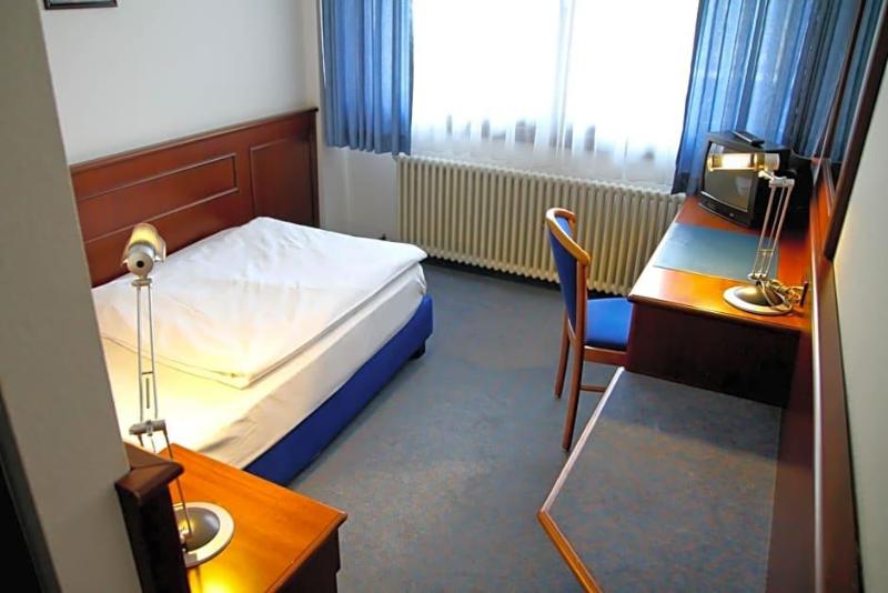 Hotel Garni Italia image