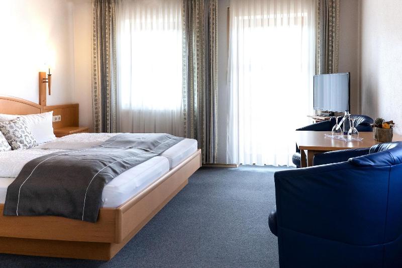 Landhotel Und Gasthof Schmalhofer image