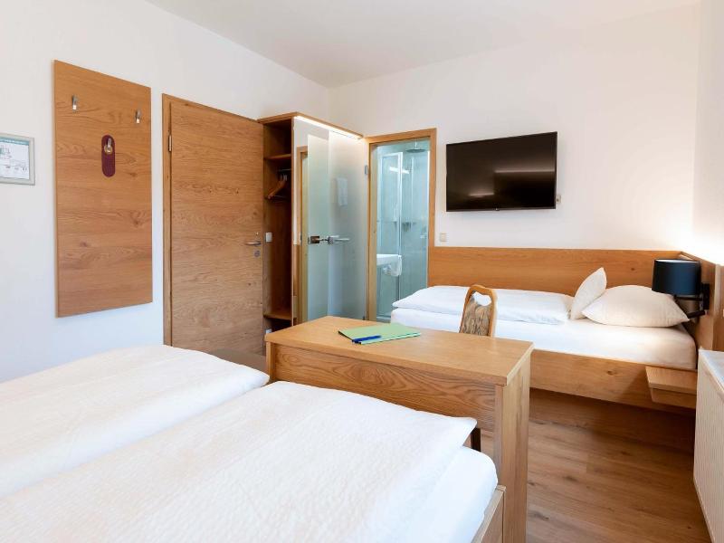 Hotel Gasthof Rosenwirt image