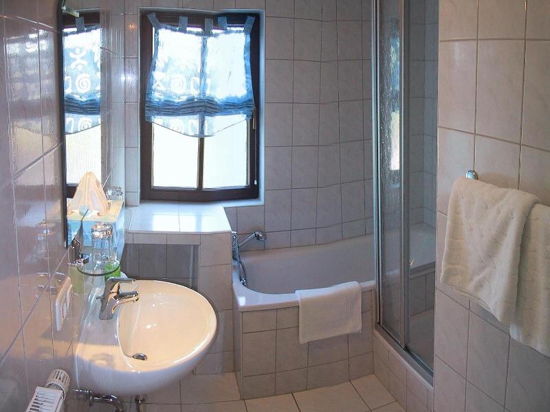 Wörners Schloss Weingut & Wellness-Hotel image