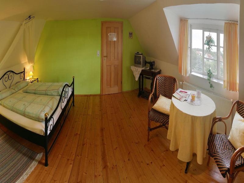 Wörners Schloss Weingut & Wellness-Hotel image