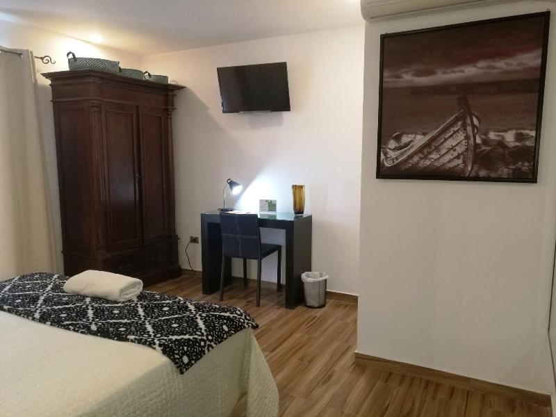 Hotel Boutique Valverde Santa Elena image