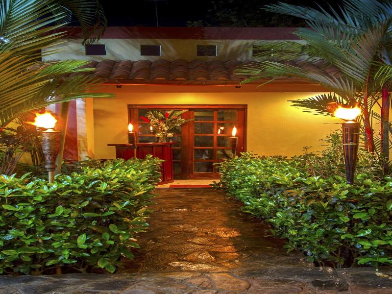 Hotel Iguana Verde image