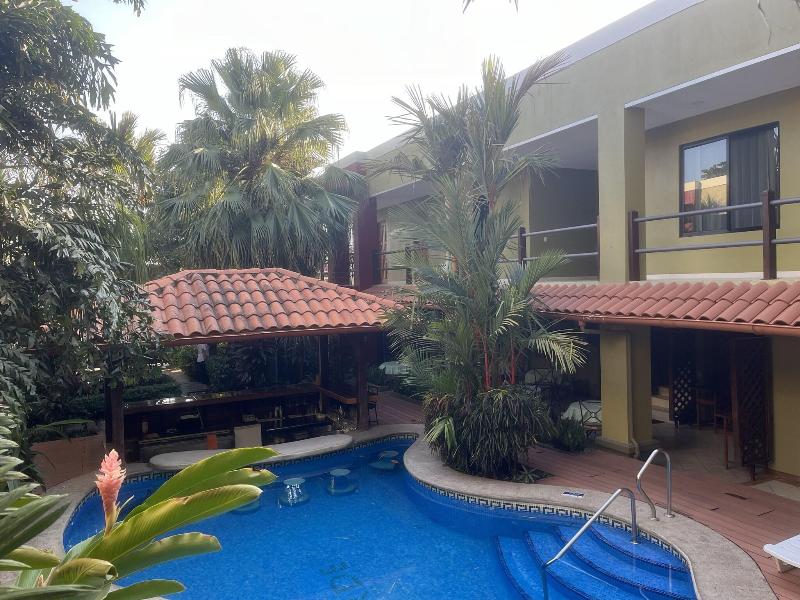 Hotel Iguana Verde image