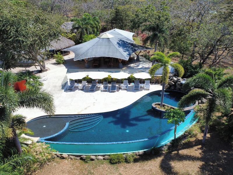 Mikado Natural Lodge image