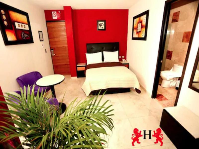Hotel Leones image