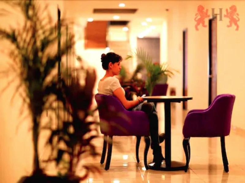 Hotel Leones image