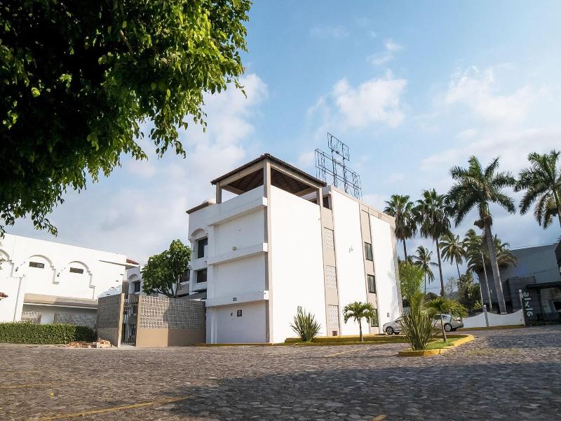Eh Ejecutivo Urban Hotel