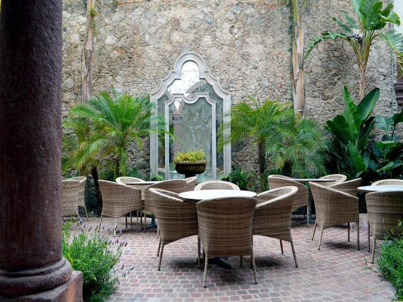 Hotel Casa Blanca 7 image