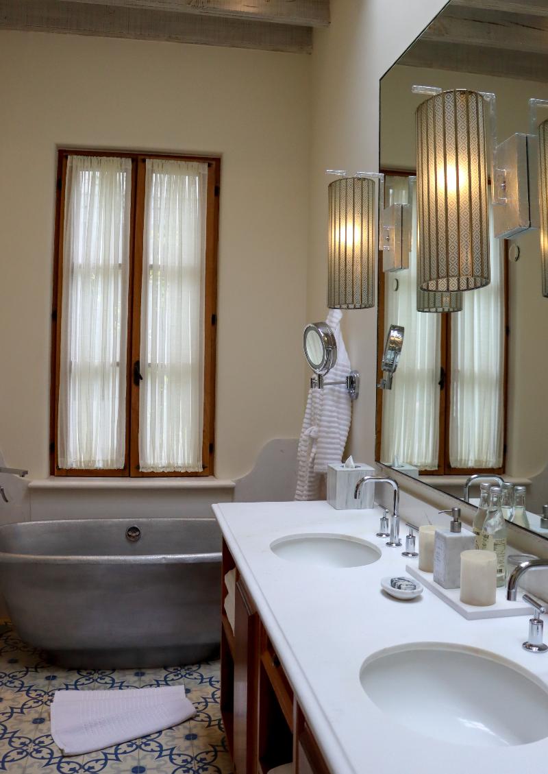 Hotel Casa Blanca 7 image