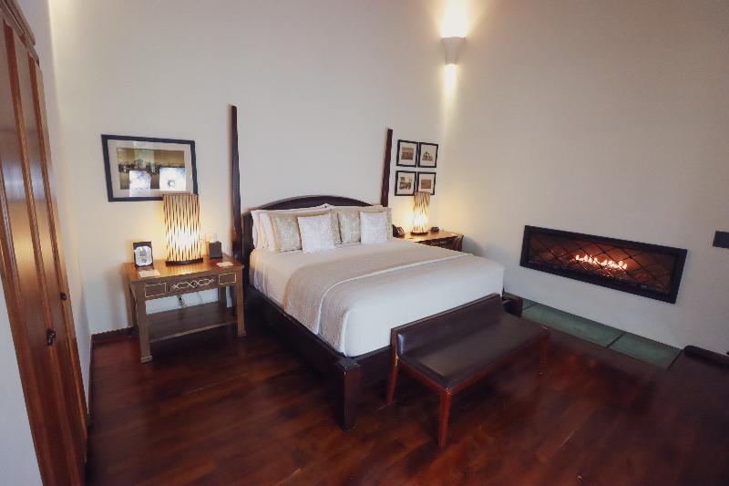 Hotel Casa Blanca 7 image