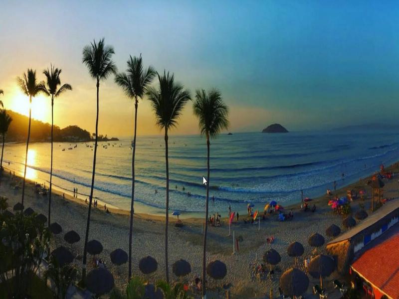 Costa Alegre Hotel & Suites