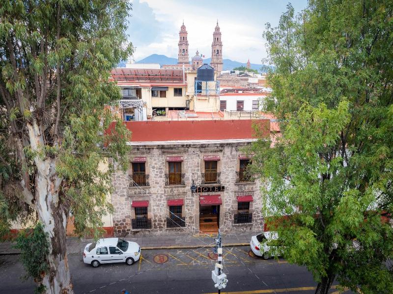 Hotel El Carmen