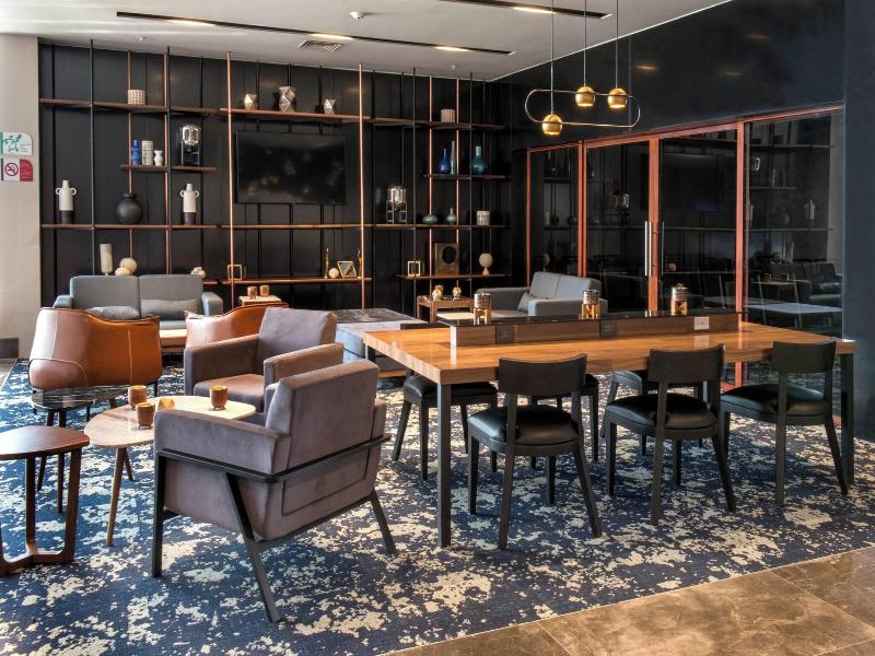 Courtyard by Marriott San Luis Potosi, Los Lagos