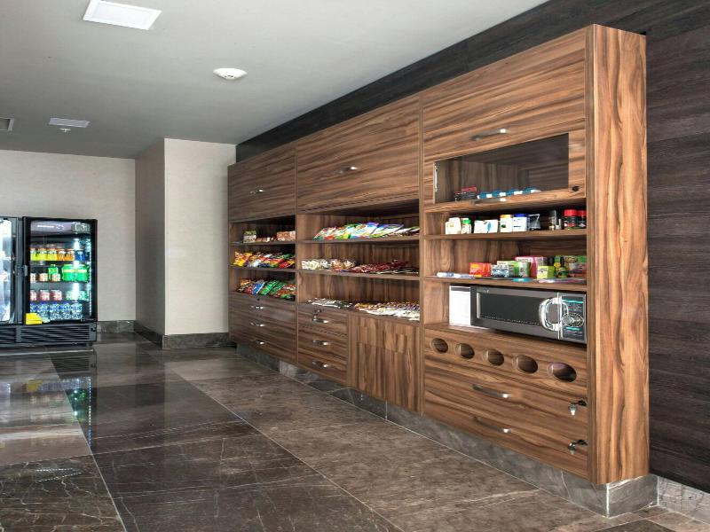 Courtyard by Marriott San Luis Potosi, Los Lagos