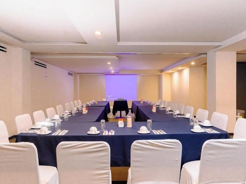 Kasa Hotel & Suites