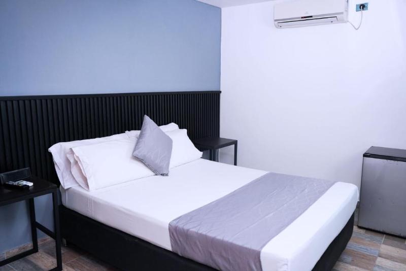 Hotel Palmas Del Estadio image