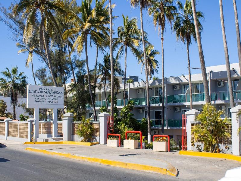 Hotel Las Jacarandas image