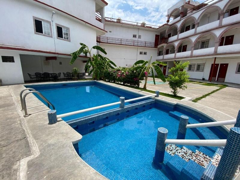Hotel Hacienda De Zapata image