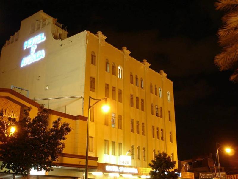 Hotel 5A Avenida image