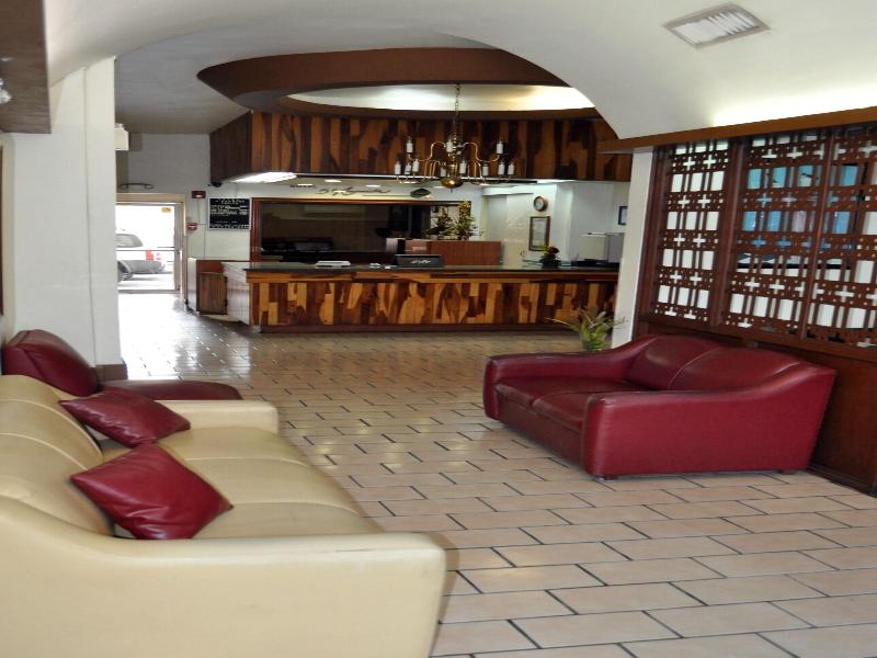 Hotel 5A Avenida image