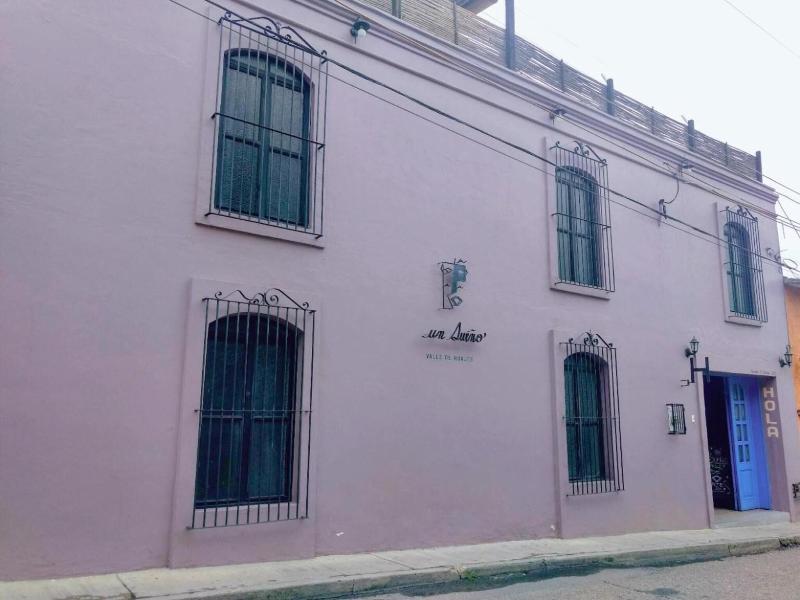 Un Sueno Valle De Huajes image