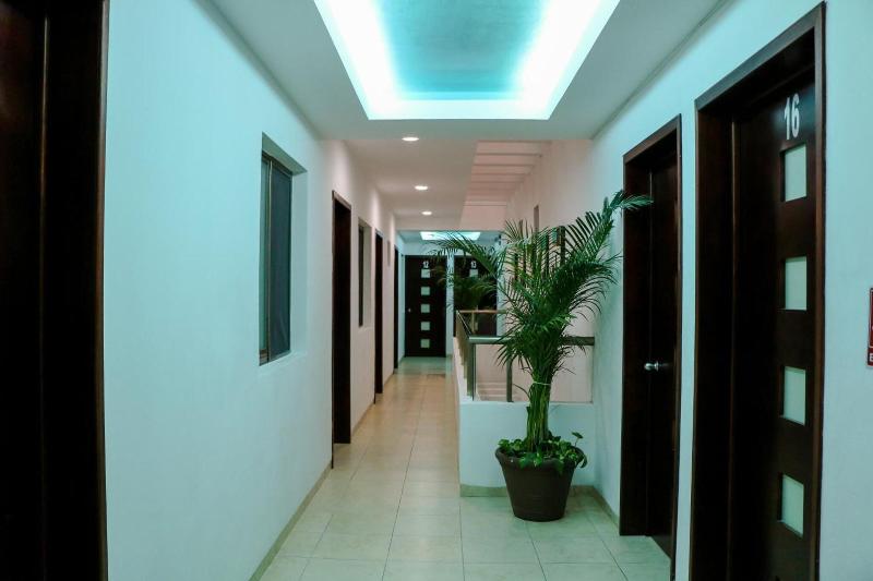 Hotel Playa Linda image