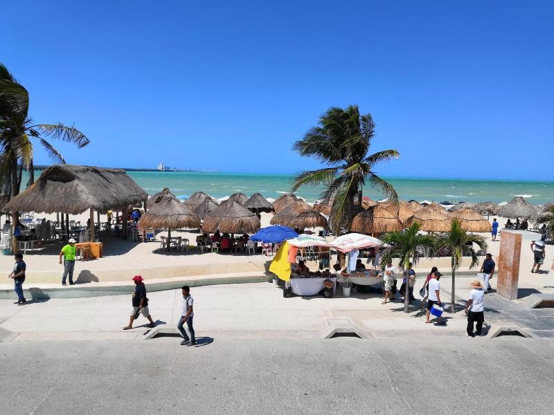 Hotel Playa Linda image