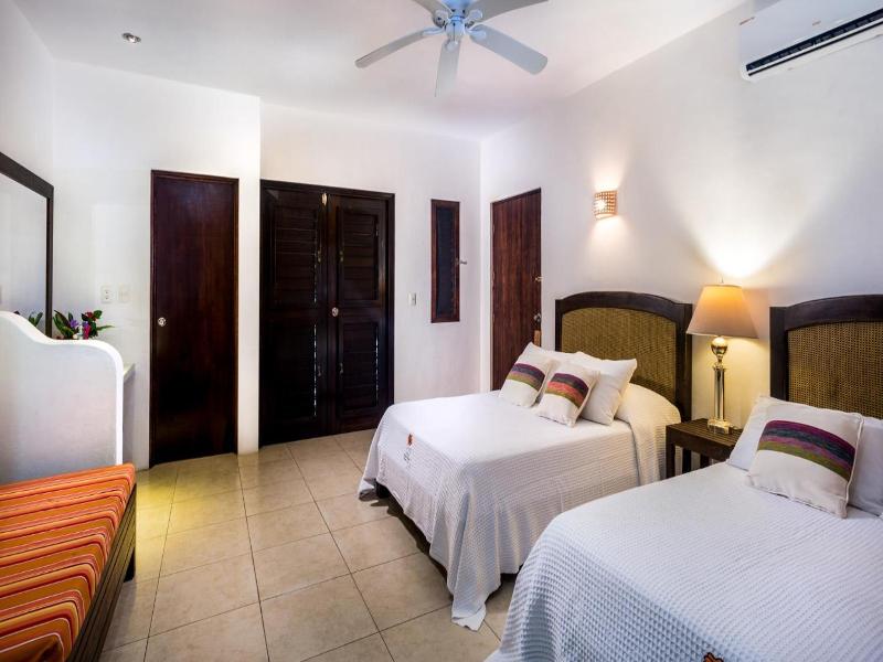 Villas El Encanto image