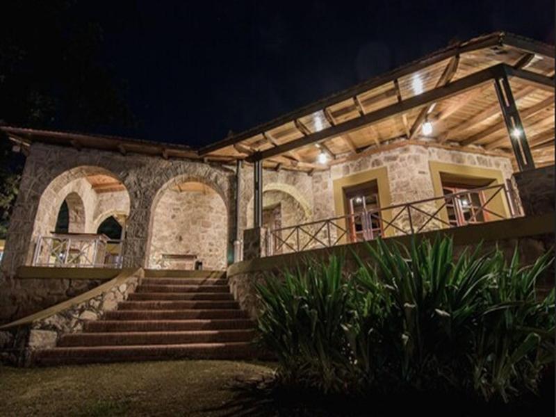 Hotel Pinares Del Cerro