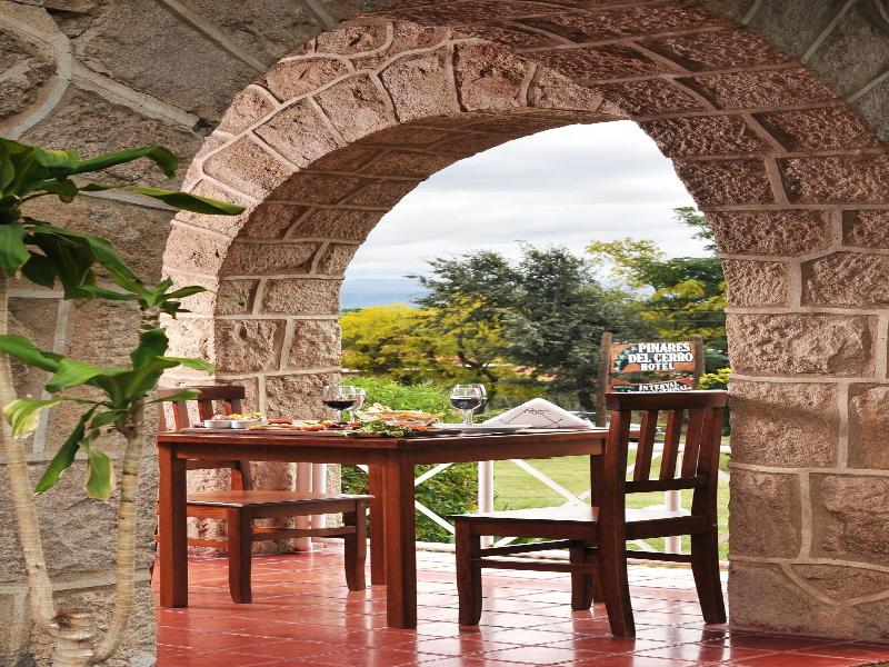 Hotel Pinares Del Cerro