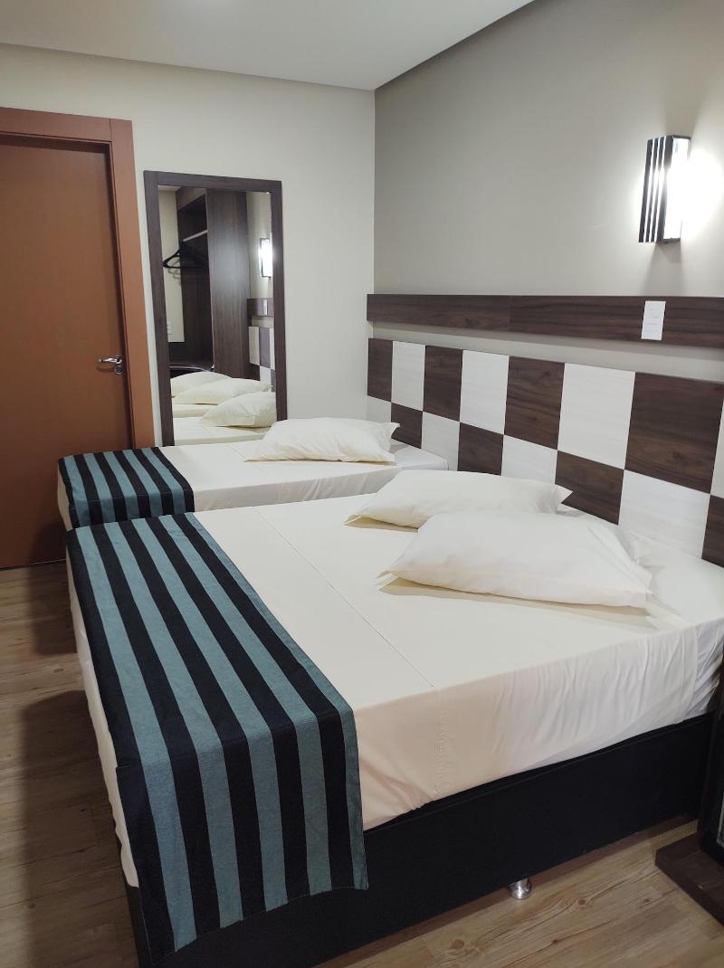 Hotel Maestro Express image
