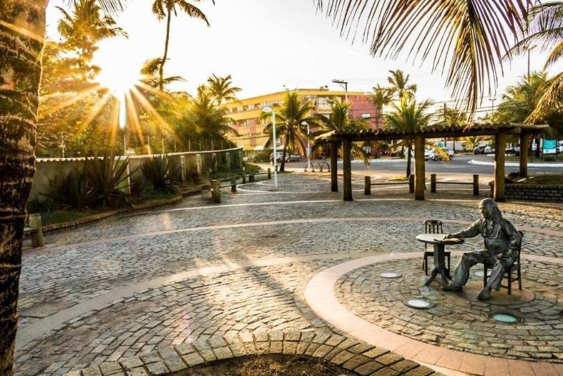 Farol de Itapuã Praia Hotel image