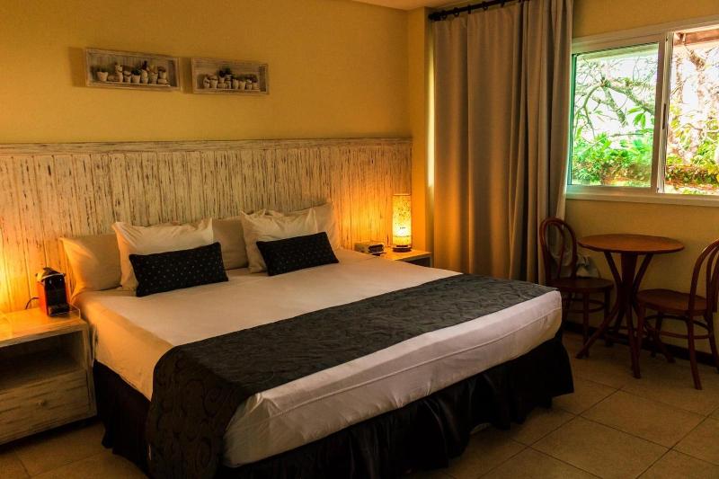 Farol de Itapuã Praia Hotel image