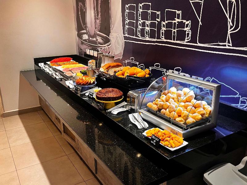 Ibis Budget Foz Do Iguacu image